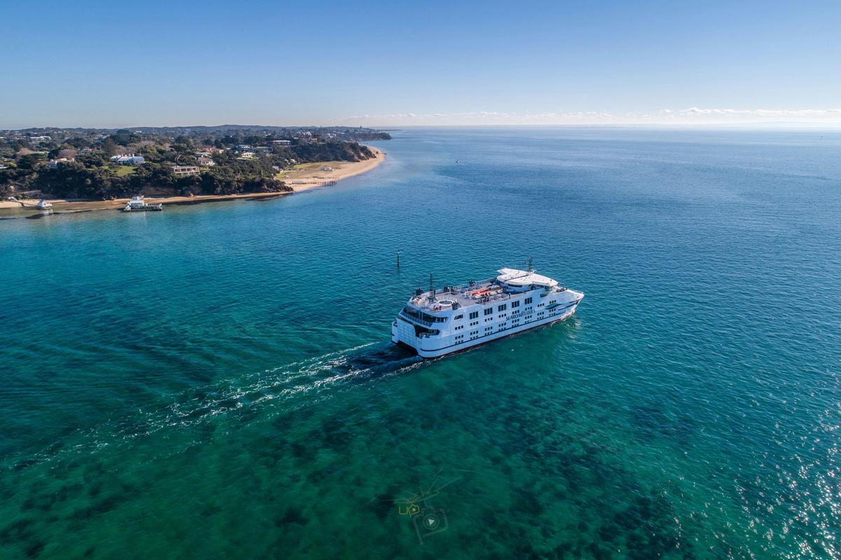 Bay sail on Searoad Ferries