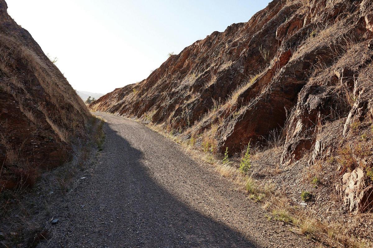 Eglinton Cutting