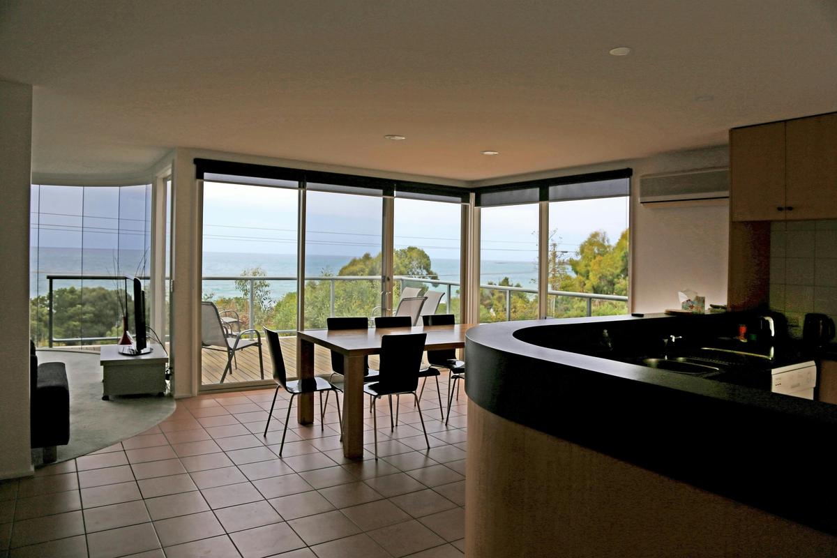 Kitchen, Dining Area