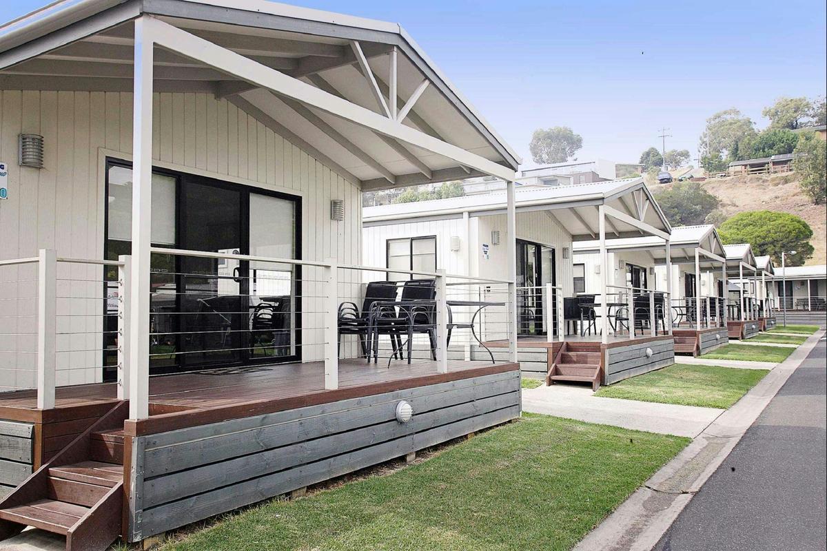 Discovery Parks - Geelong - Superior Cabin Sleeps 5