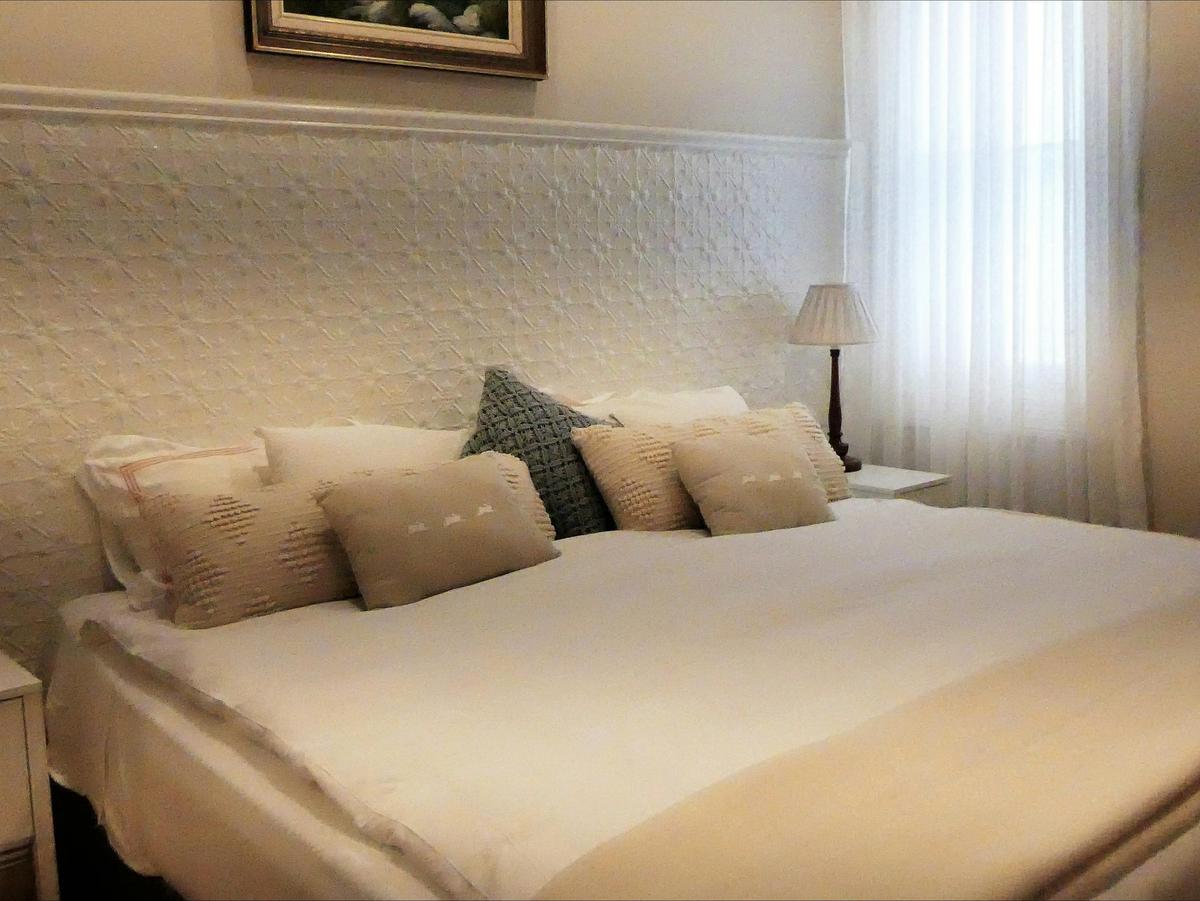 Fairbank House bedroom