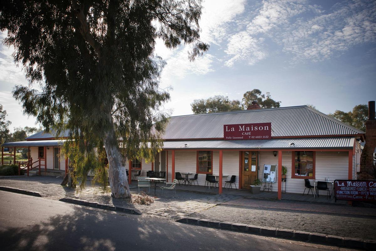 La Maison Cafe