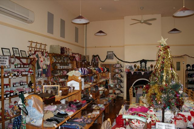 Grimwoods Craft Shop