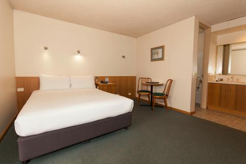 Queen Room - great for the overnight stay and corporate traveller.