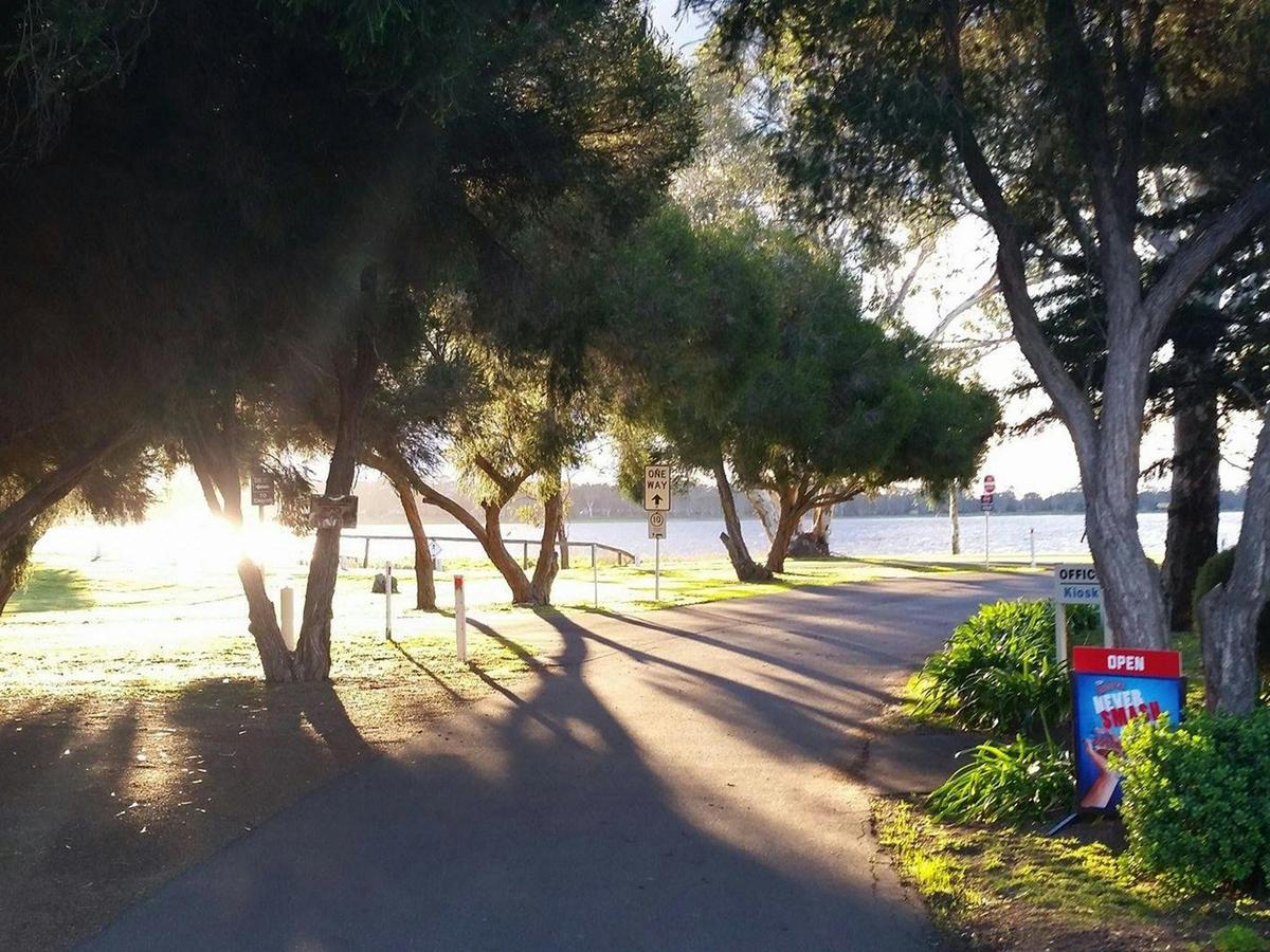 Edenhope Lakeside tourist park