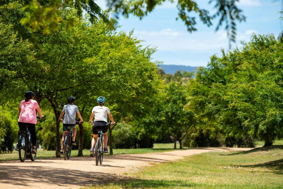 Riding along the GVRT