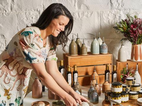 Elizabeth Bell Ceramics