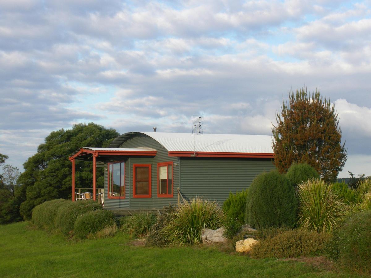 Tiddalik cottage