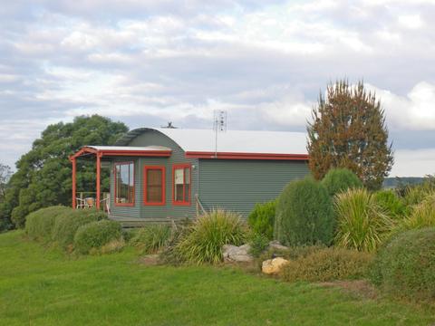 Tiddalik cottage