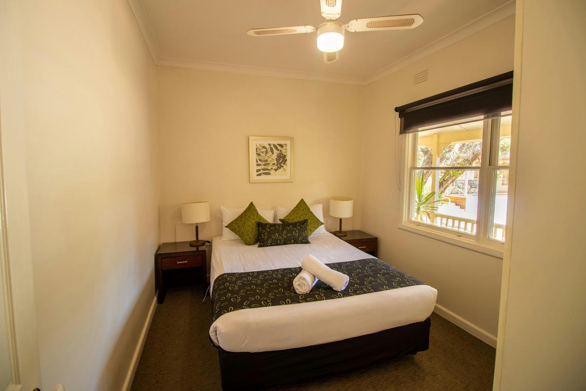 Unit 1 Queen Bedroom