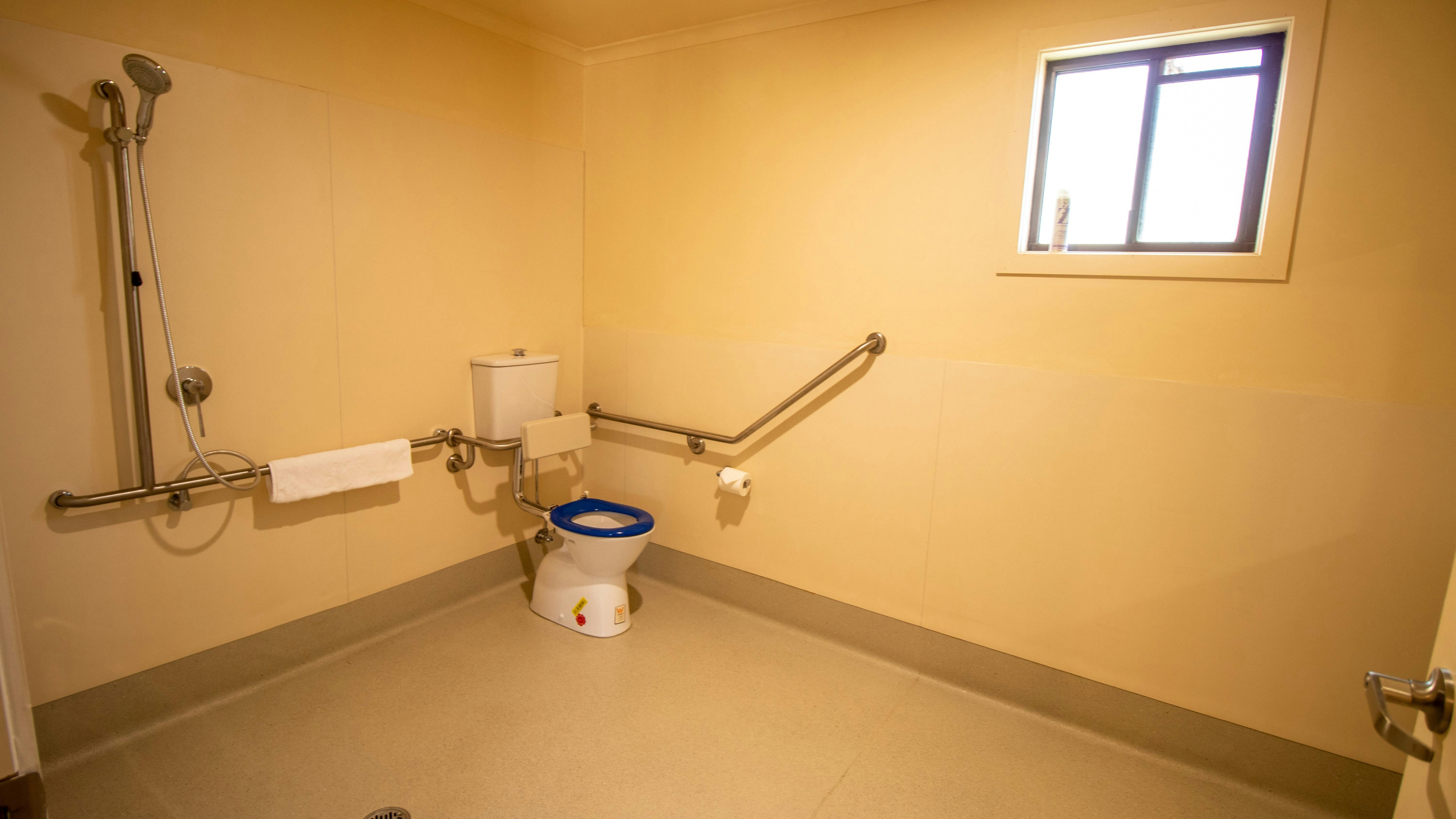 Unit 5 Disability Accessible Bathroom