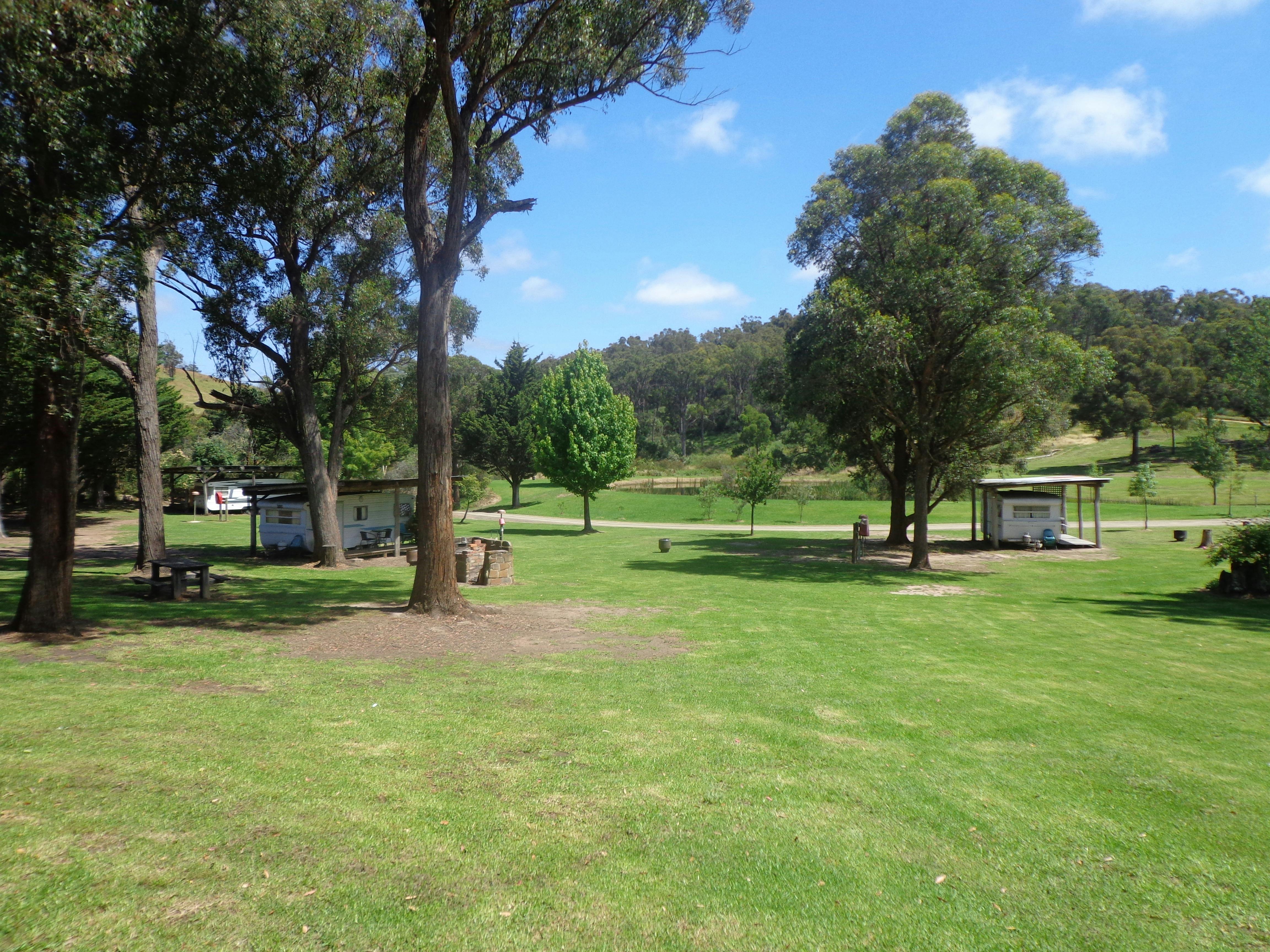 Unpowered areas for caravans,campervans,tents or swags.