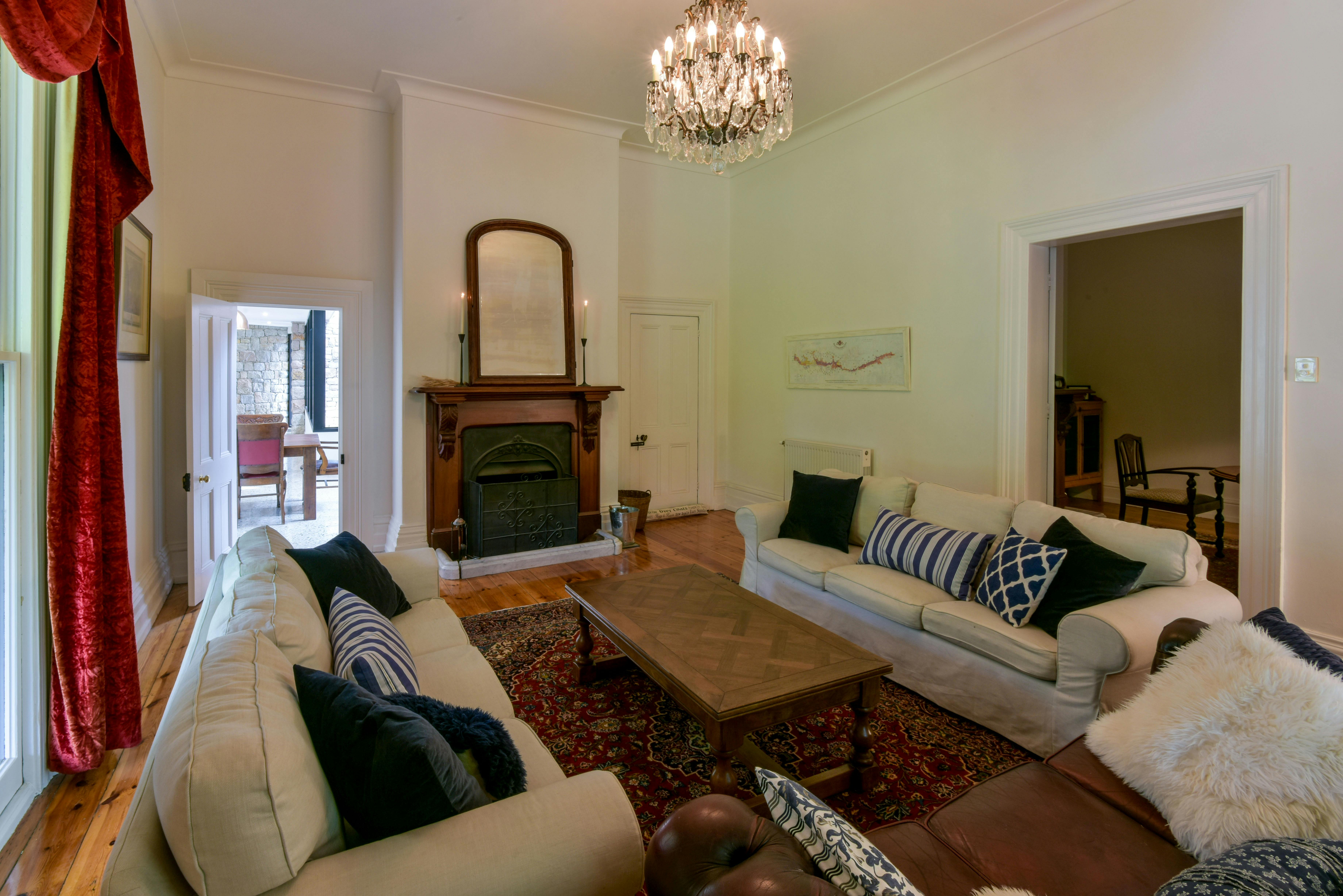 Elm Tree Lodge Grand Lounge