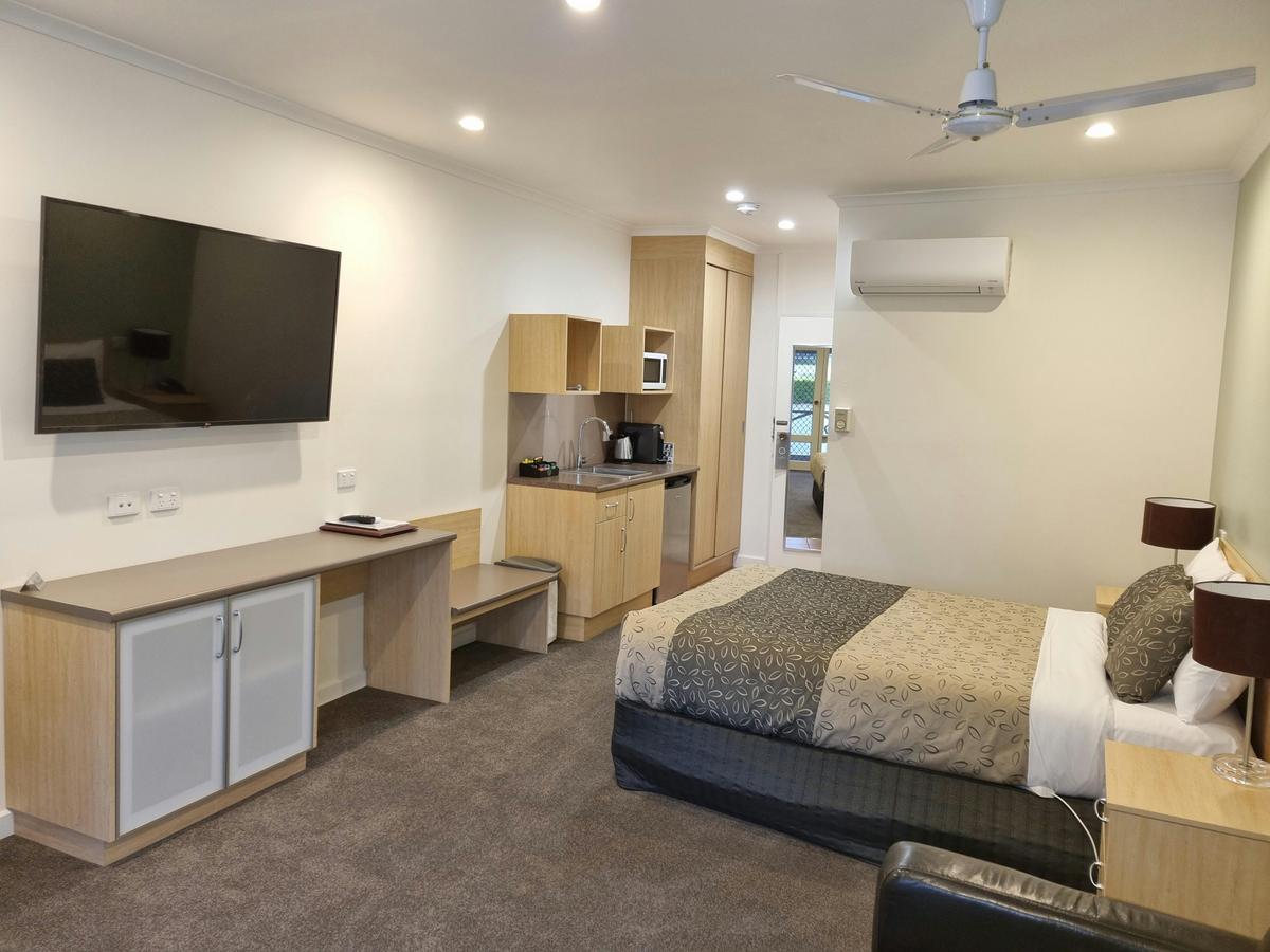 Large sized rooms with Smart TV