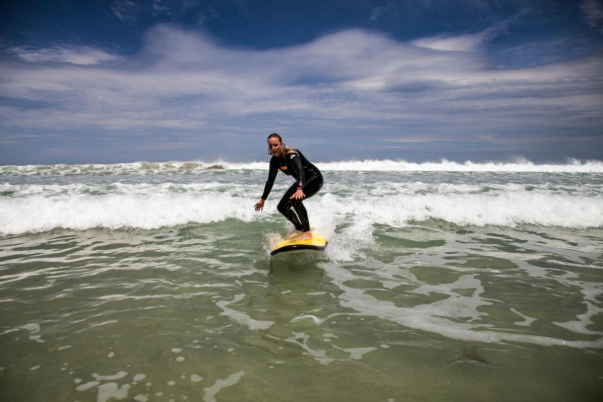 Learning to surf Anglesea. Surf Lesson