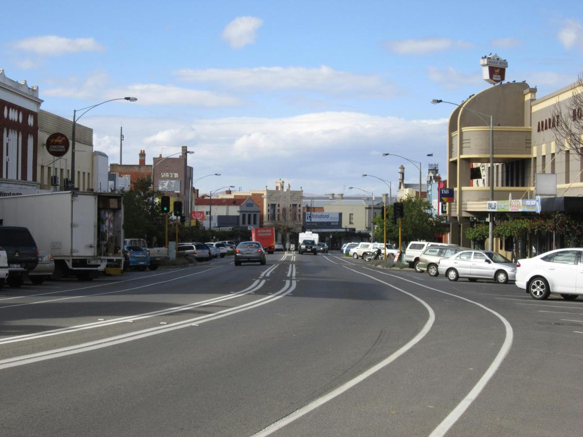 Main St of Ararat
