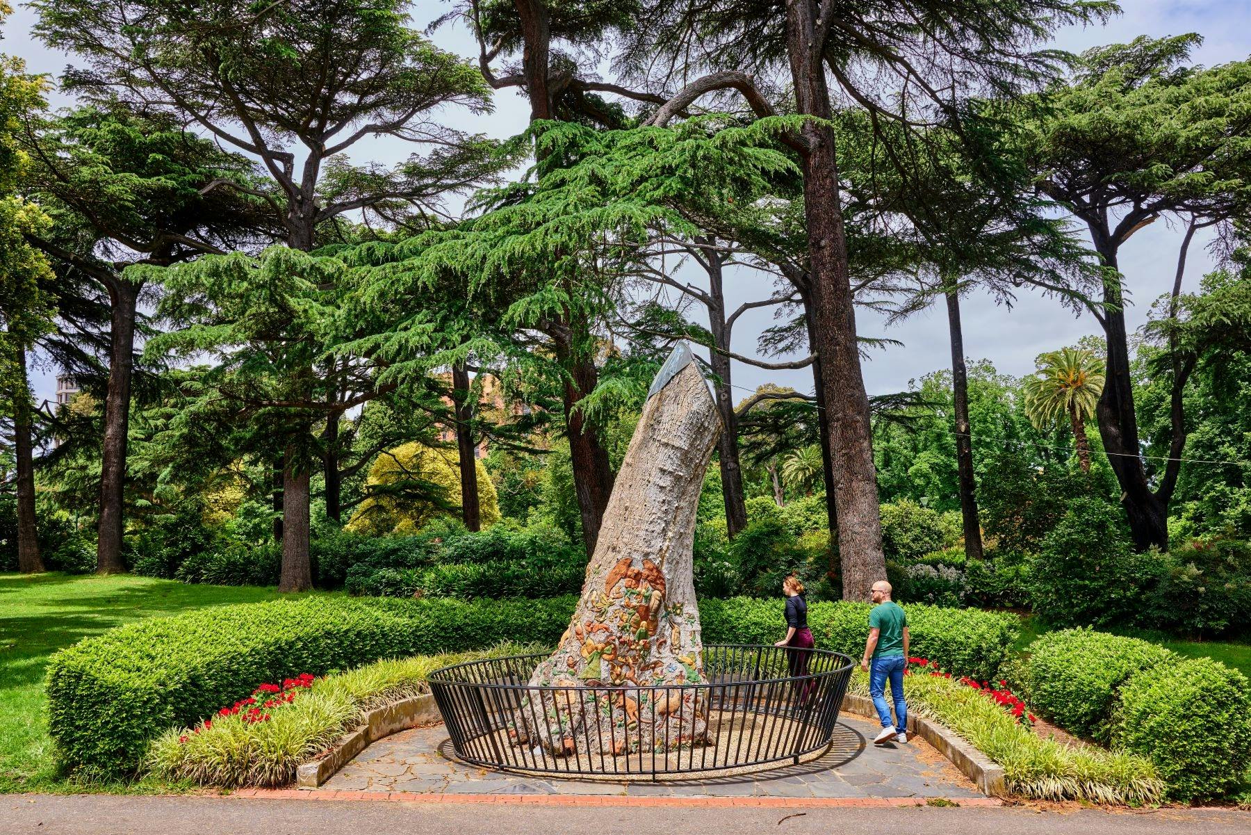 Fitzroy Gardens Heritage Tour - Fairie's Tree