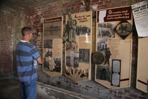 Fort Nepean Walking Trail I (Point Nepean National Park)