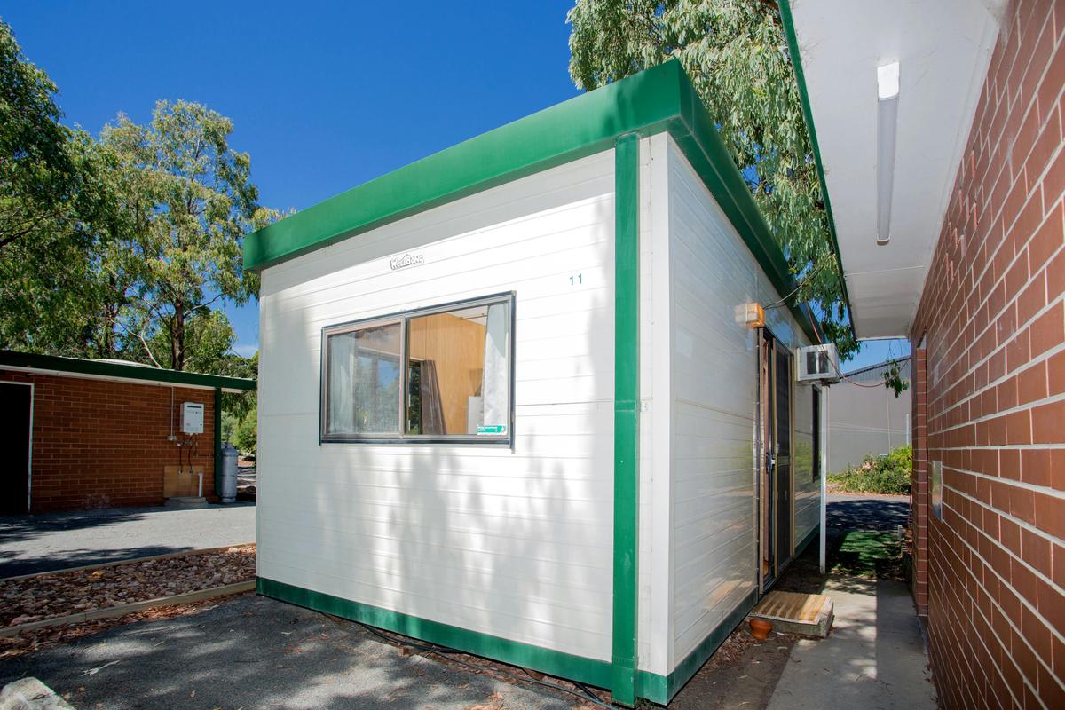 1 Bedroom Standard Cabin - External