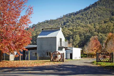Glenmore Springs Accommodation