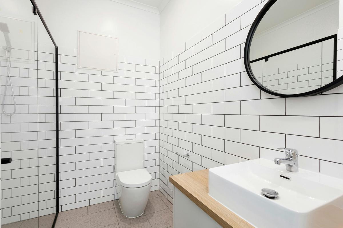 King Bathroom