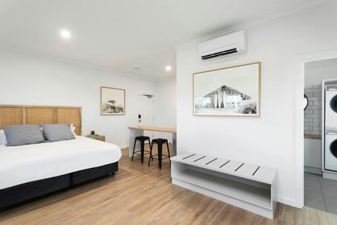King Apartment