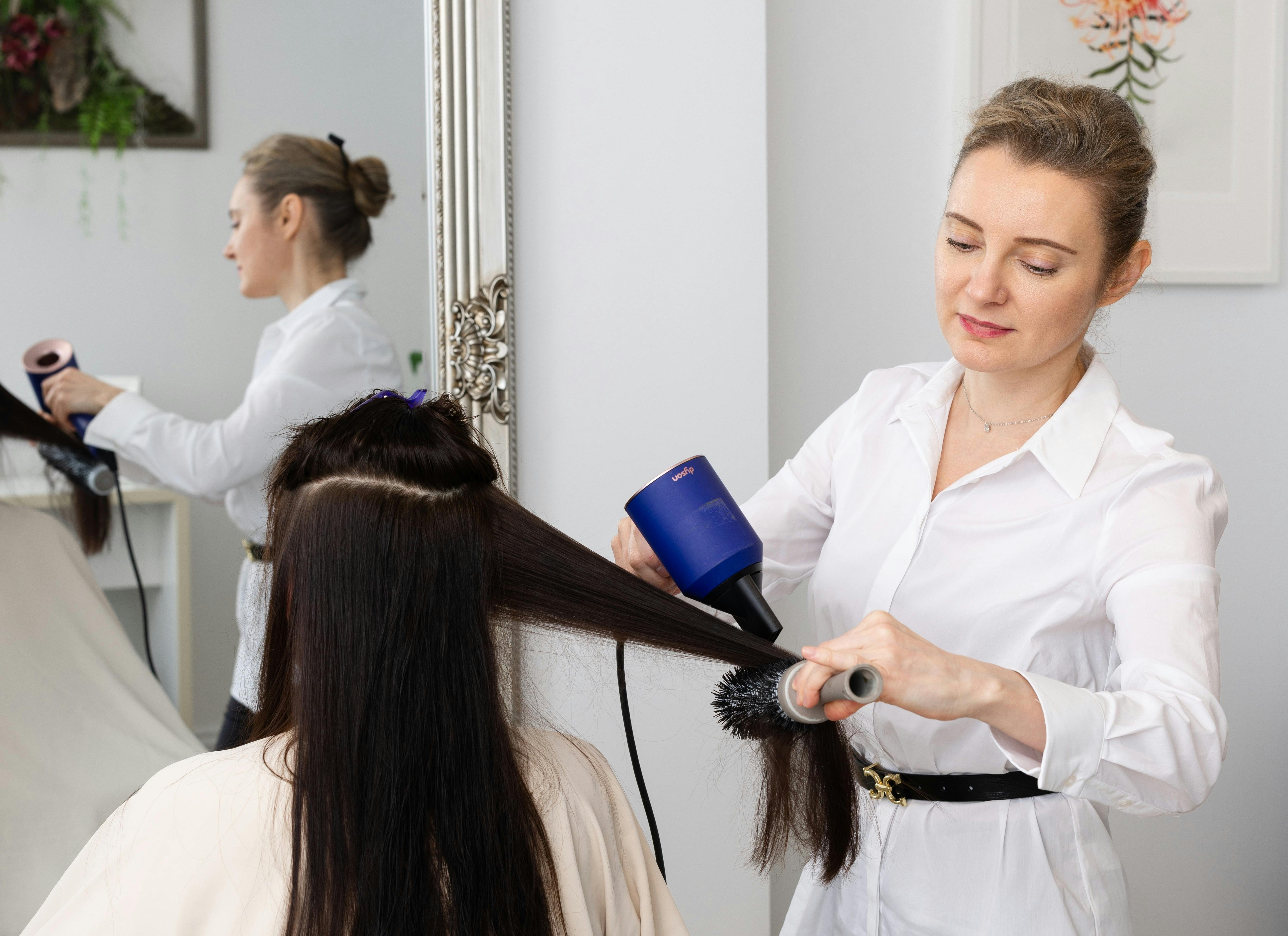 Professional blow wave included with every luxury head spa in Melbourne. blow dry styling completes