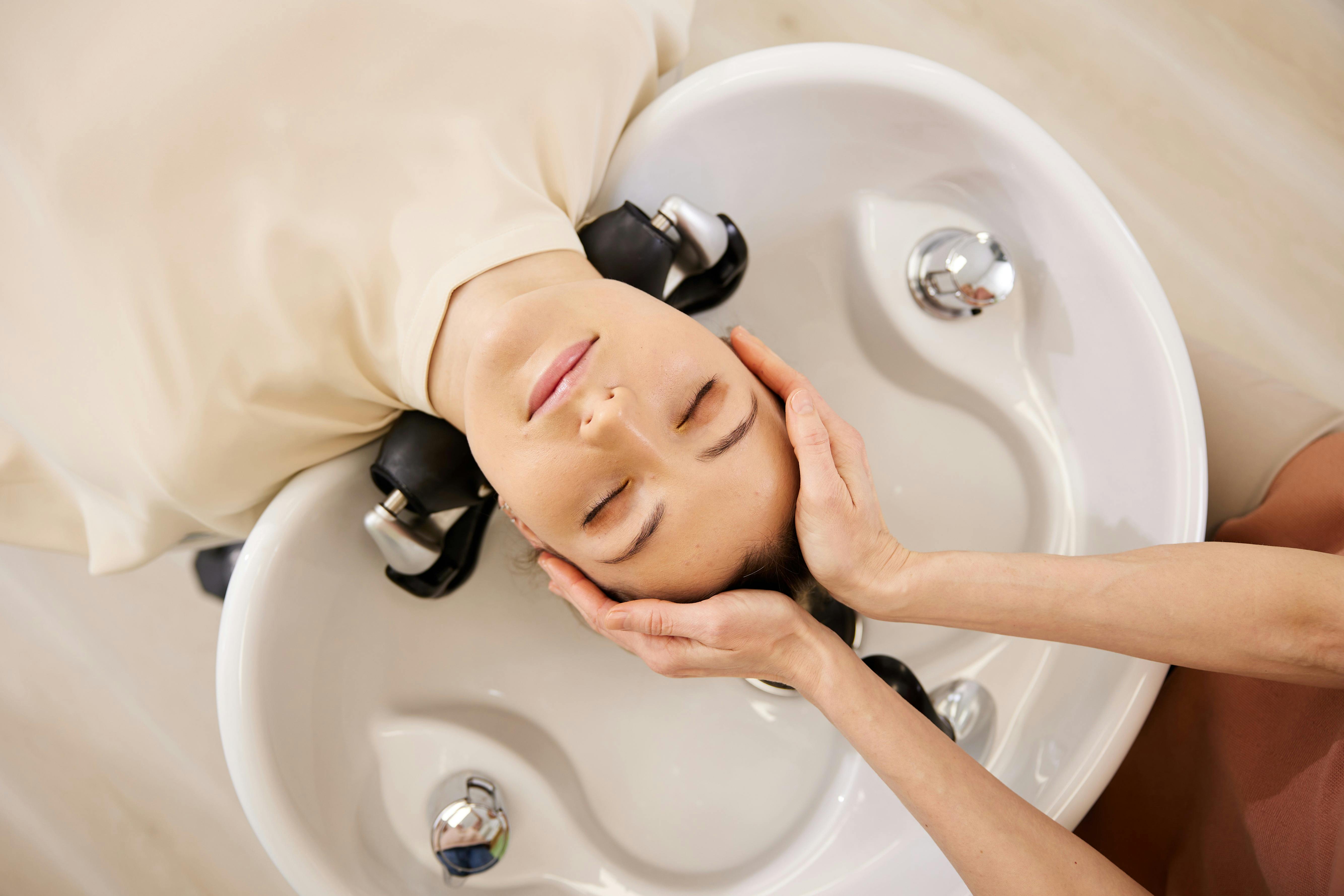 Japanese head spa Melbourne – luxury scalp massage & hair wellness.