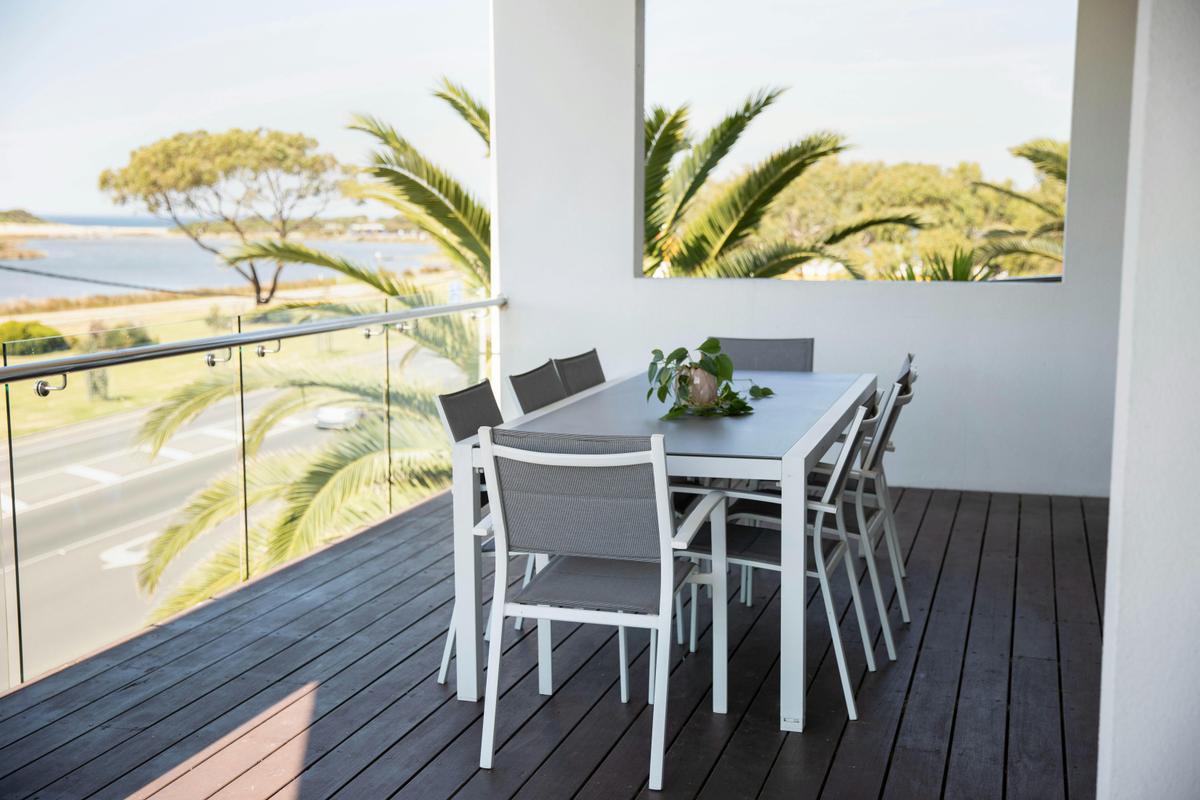 Waterfront apartment