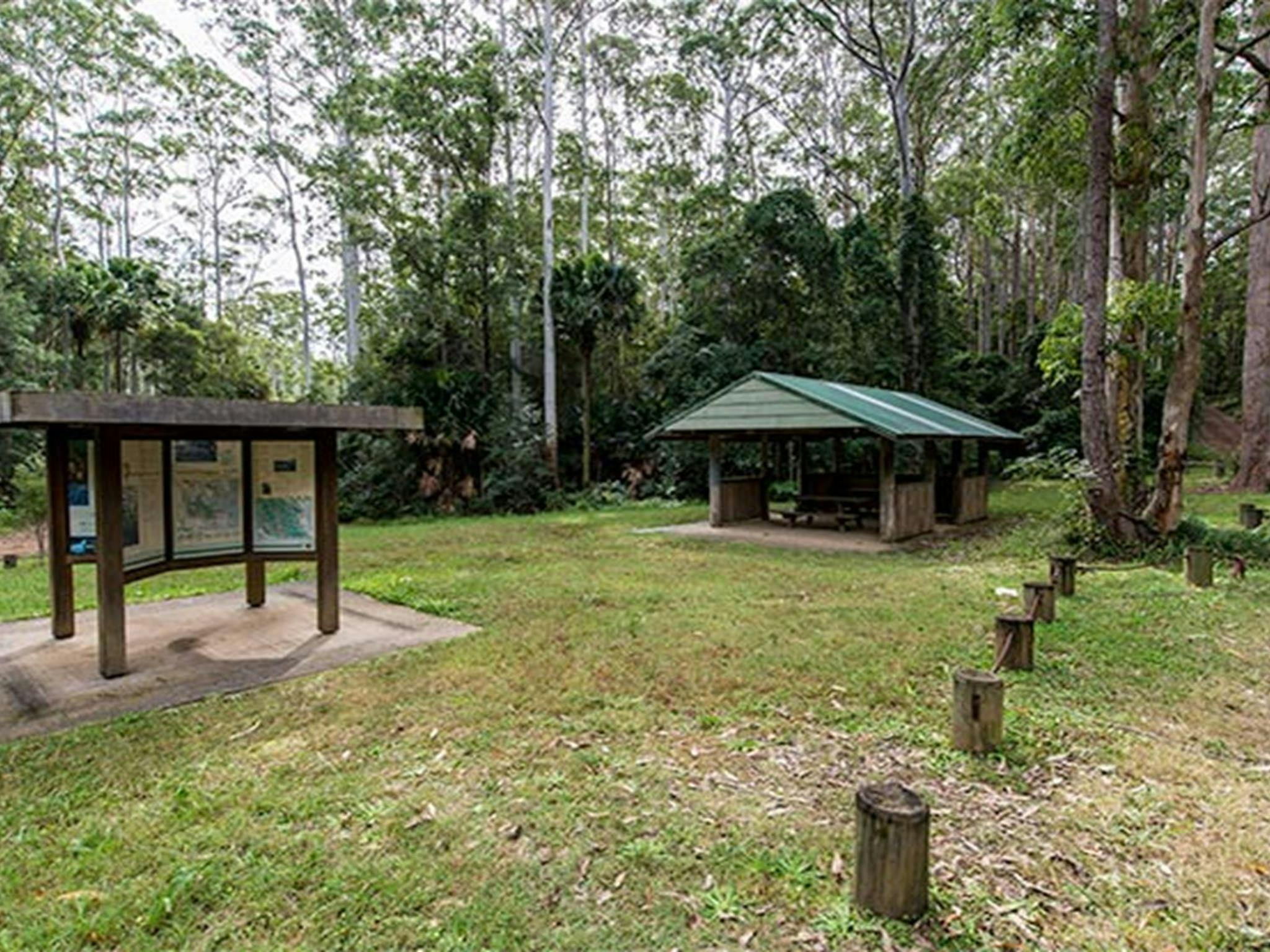Gur-um-bee picnic area, Wallingat National Park. Photo: John Spencer