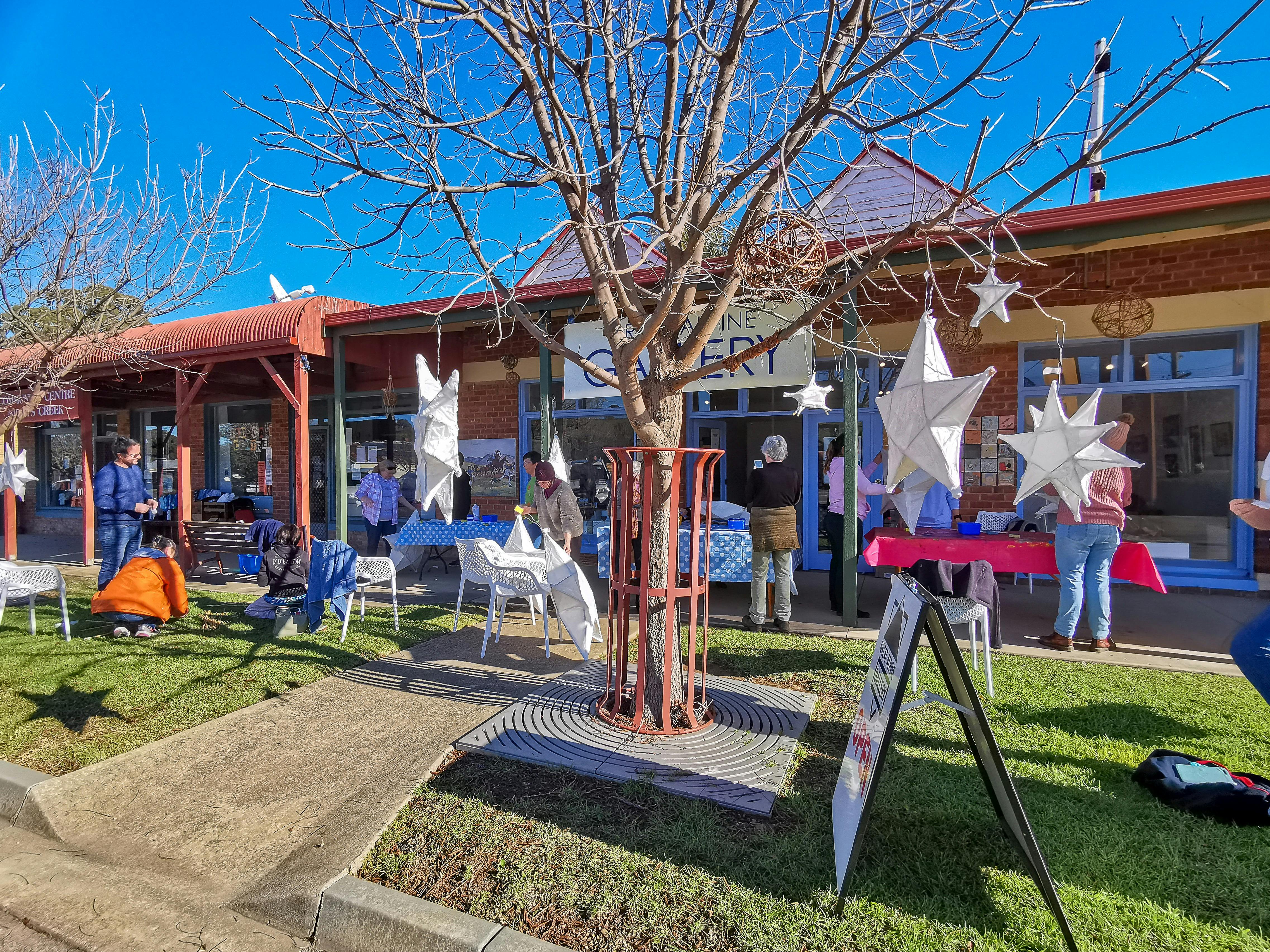 Outdoor workshop at the gallery