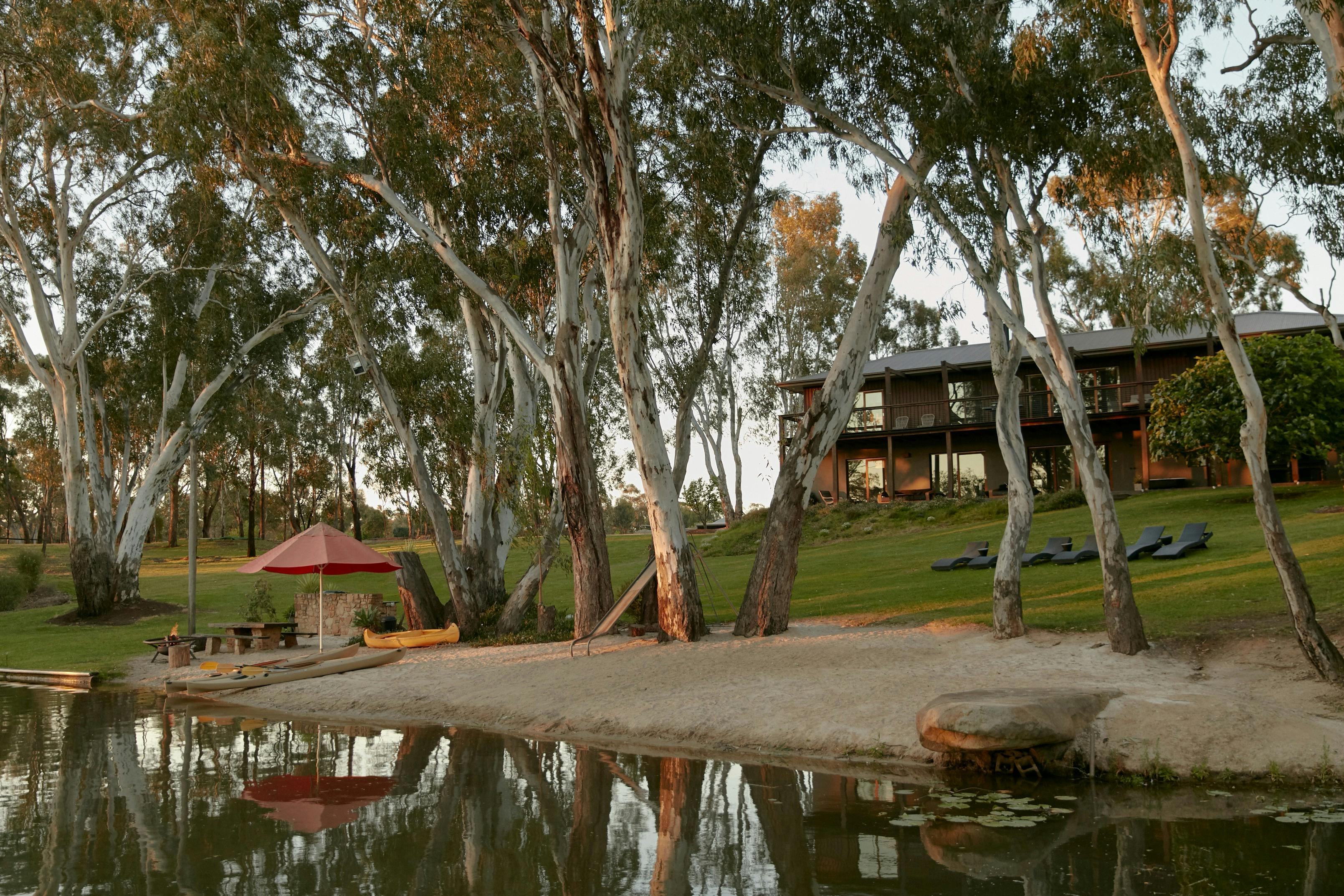 Hide & Sek River House