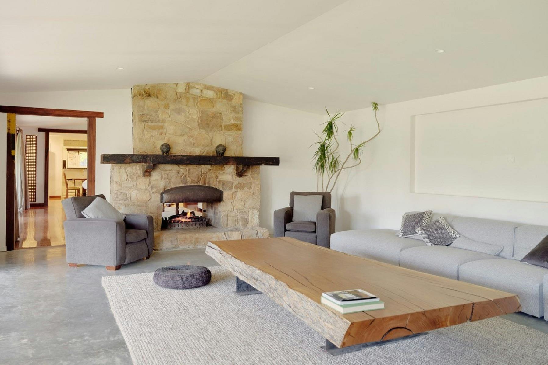 WATERFRONT VILLA Lounge