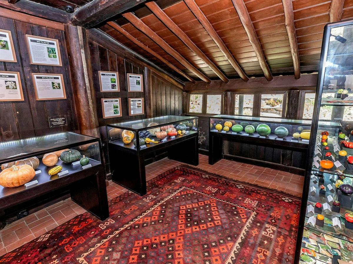 Heronswood Gallery