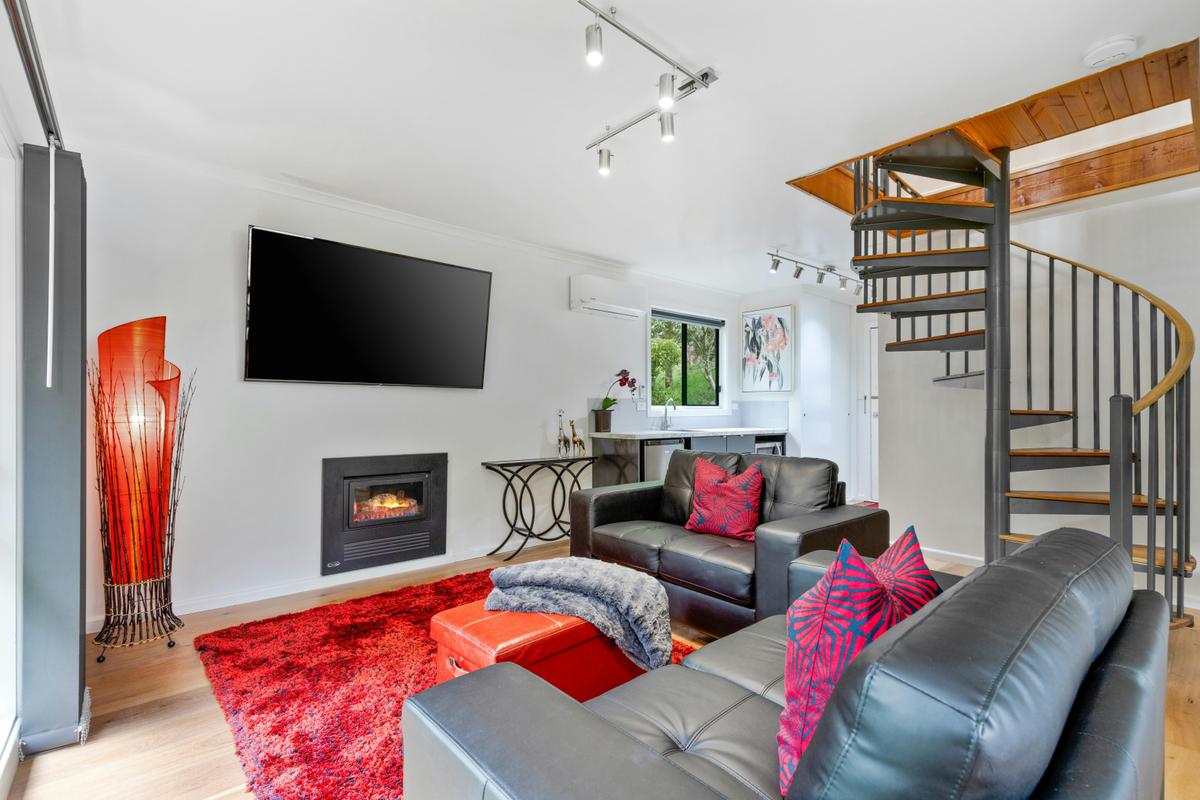 Villa Lower Lounge