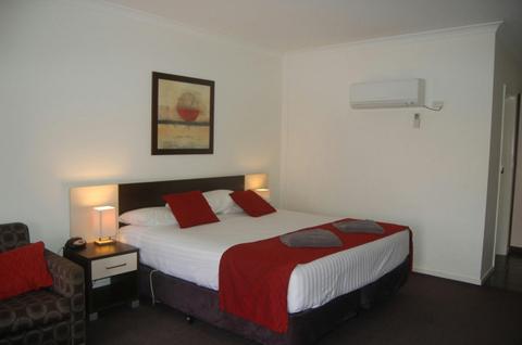 Horsham Mid City Court Motel