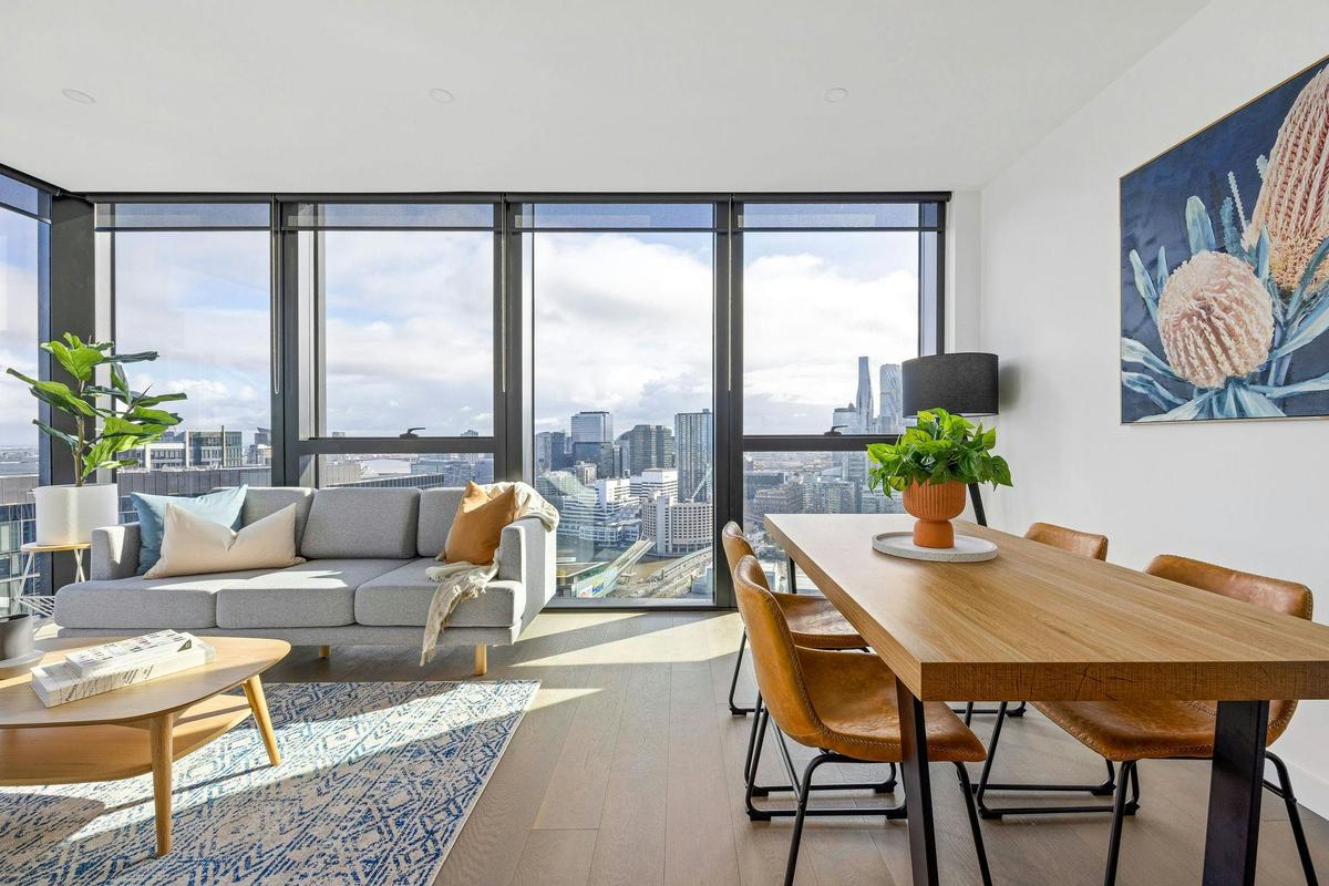 Living Room at Home Southbank - Urban Rest