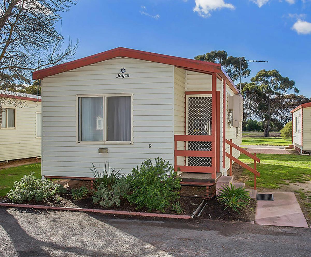 Standard Cabin with Linen