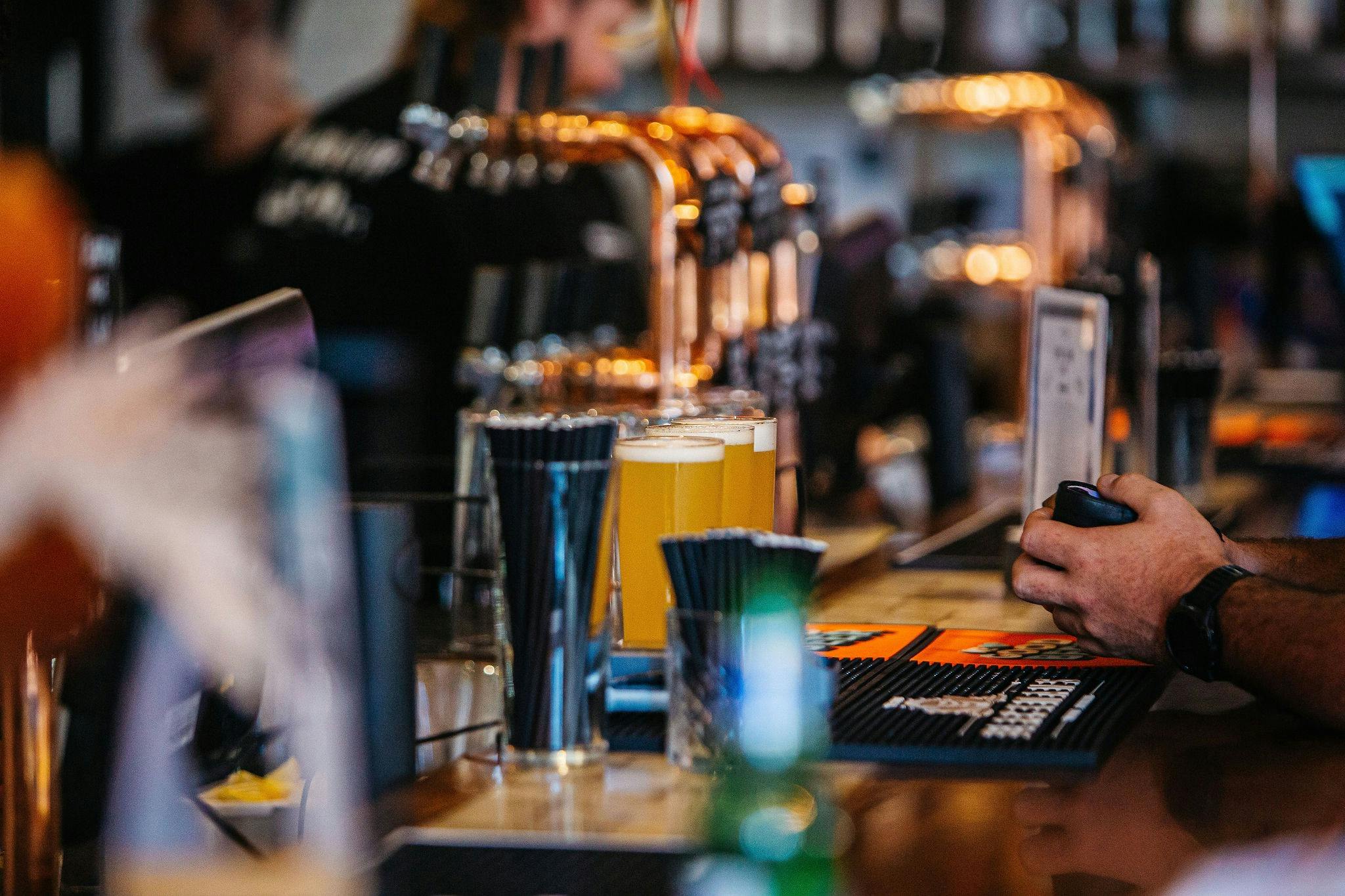 Calling all beer enthusiasts and novices alike… the Urban Beer Bar is just the place for you.
