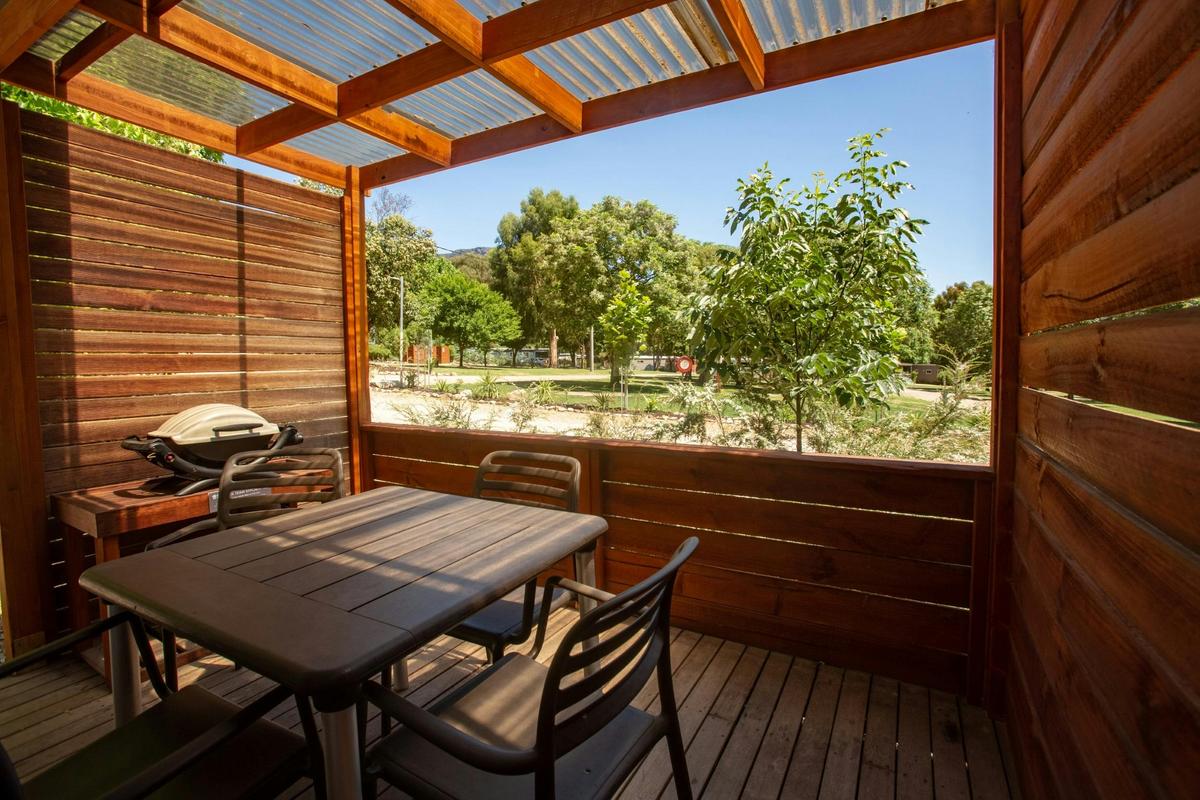 Retro Glamper - Deck