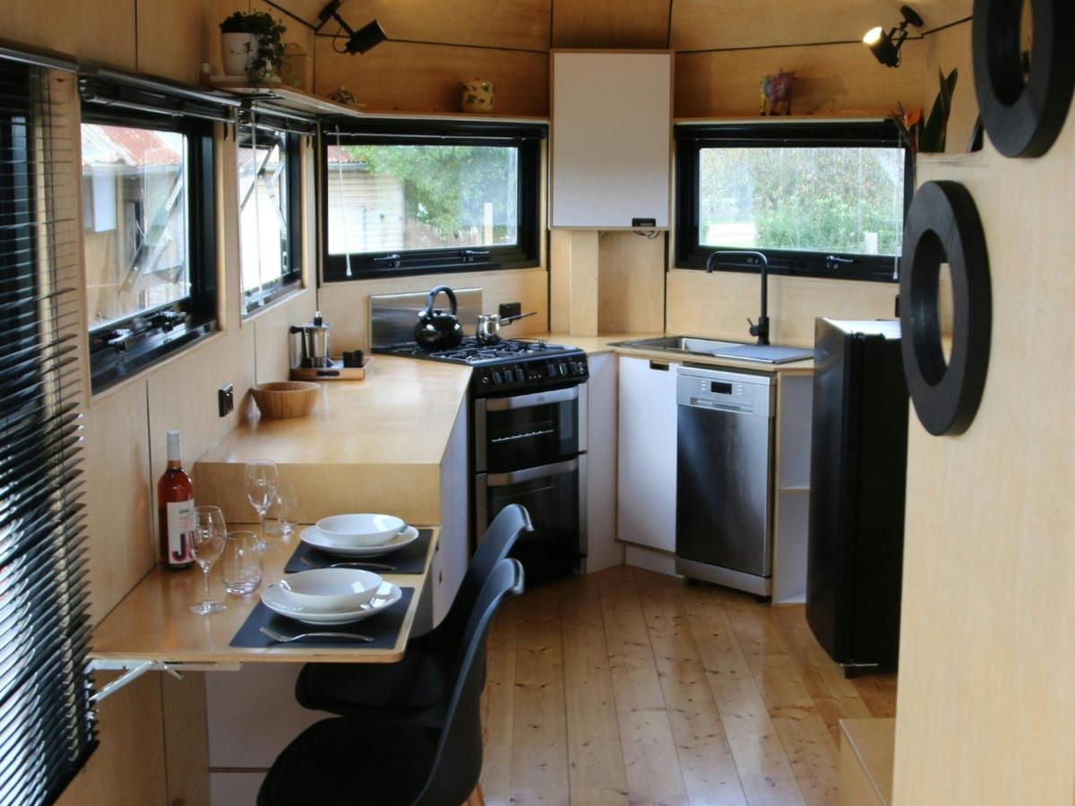 Fully Equipt Kitchen