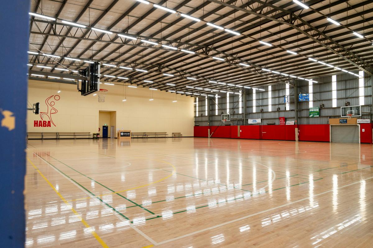 Hamilton Indoor Leisure & Aquatic Centre