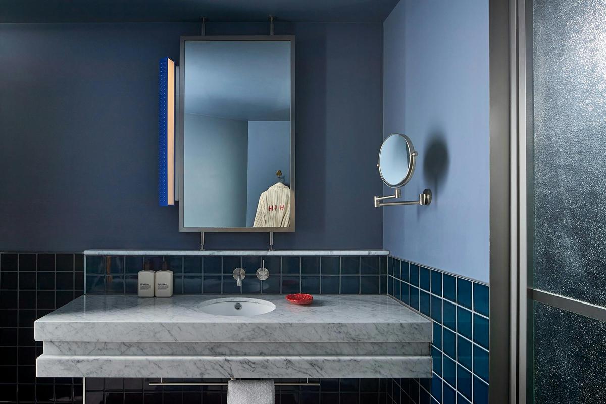 Hannah St Hotel - Bathroom