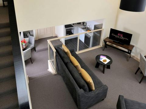 One Bedroom Apartment