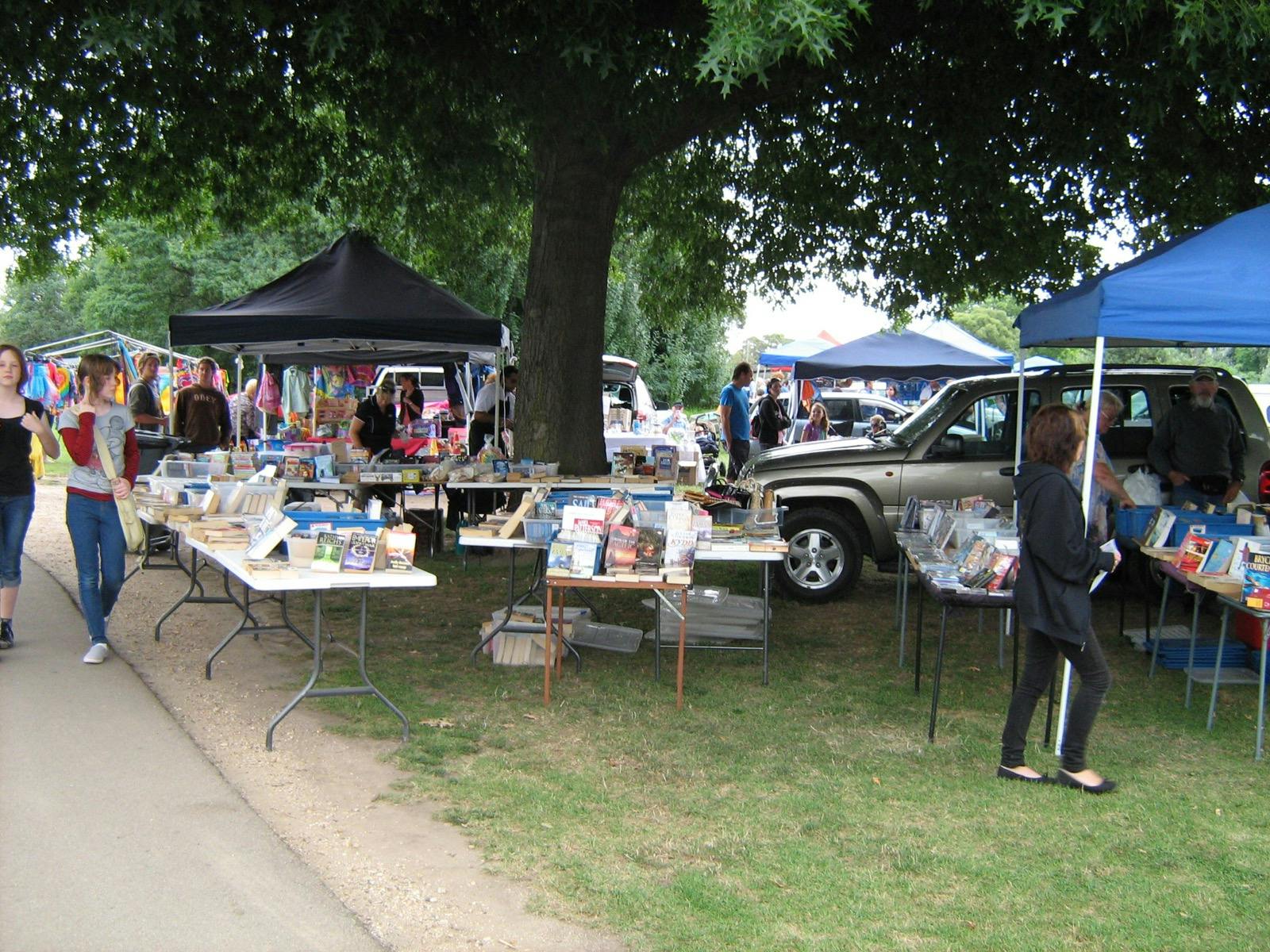 Permanent and casual stallholders