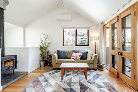 King Parrot Cottages and Event Centre