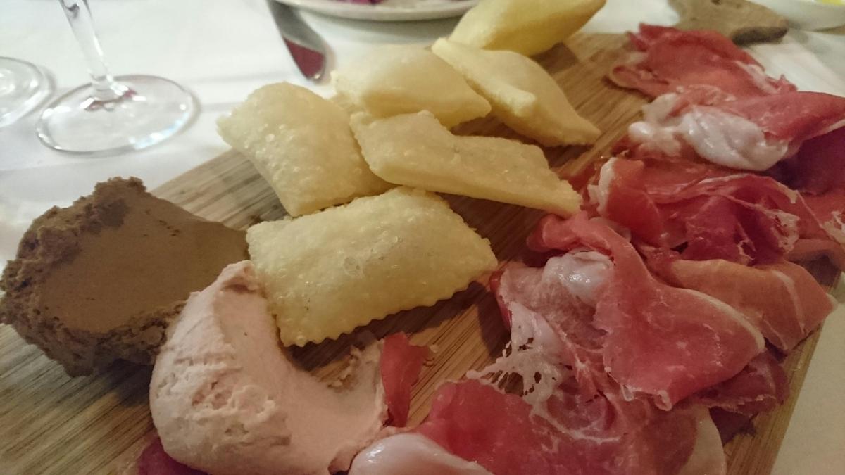 Diverse food tastes on tour.