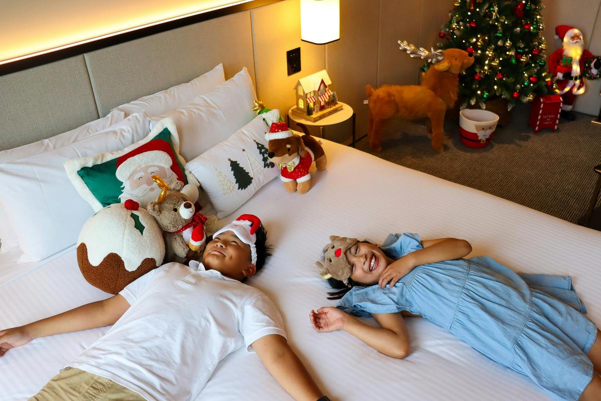 Christmas Themed Room