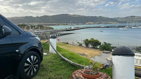 Seafood lunch at Apollo Bay