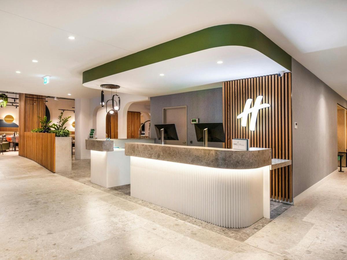 Holiday Inn Dandenong